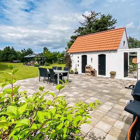 Lovely In With Wifi Vakantiehuis *